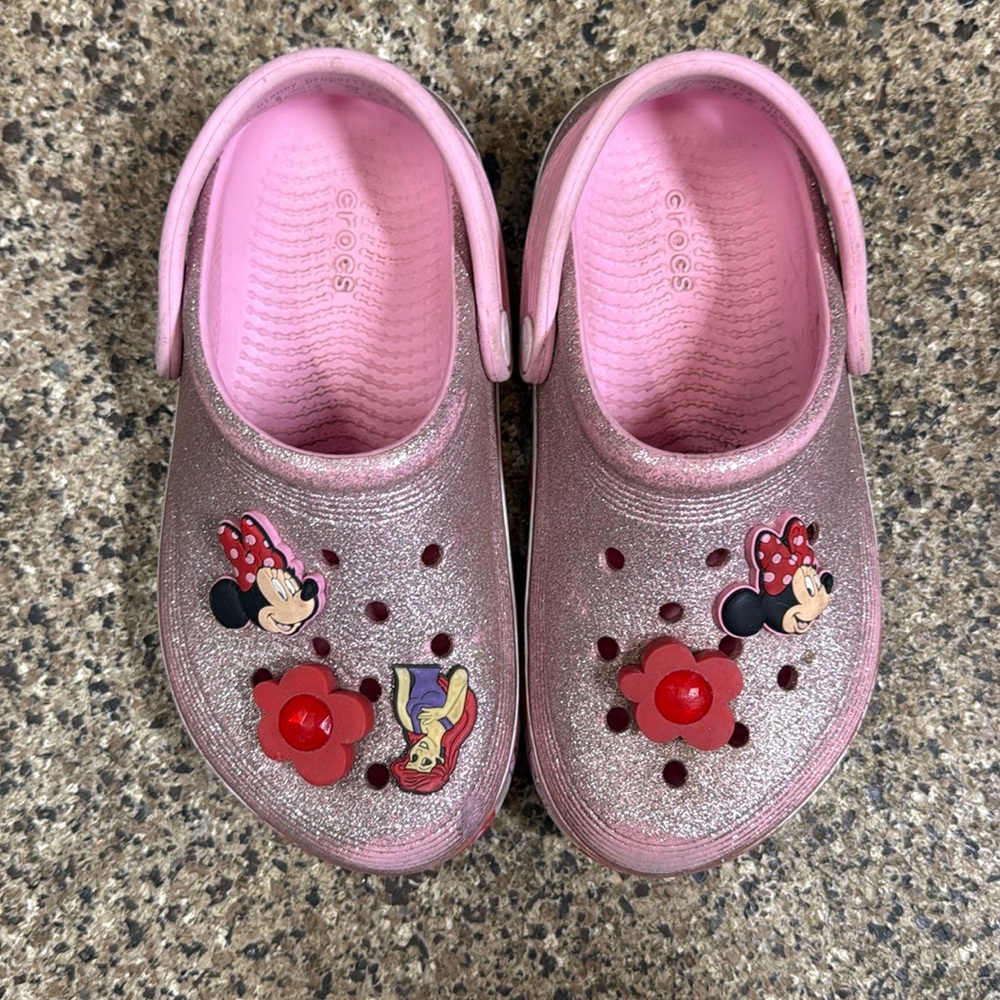 Minnie crocs from Disneyworld c13 lightup